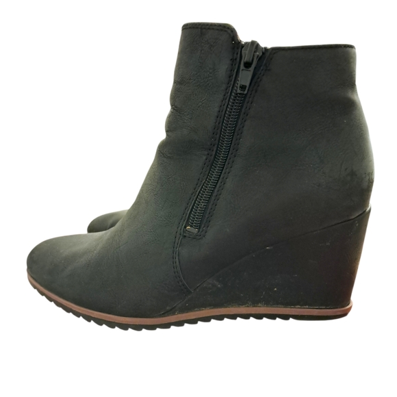 Soul Naturalizer Hudson Black Wedge Ankle Boots Booties 8.5 Zip - Picture 4 of 11